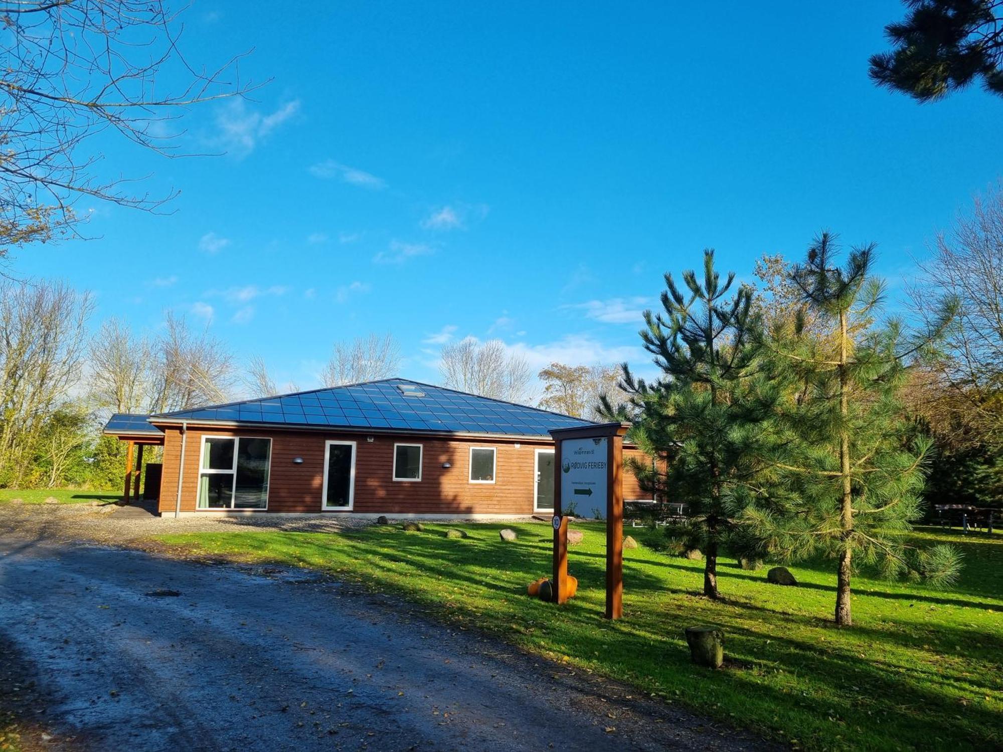 Feriebyens Bed & Breakfast Rodvig Екстер'єр фото